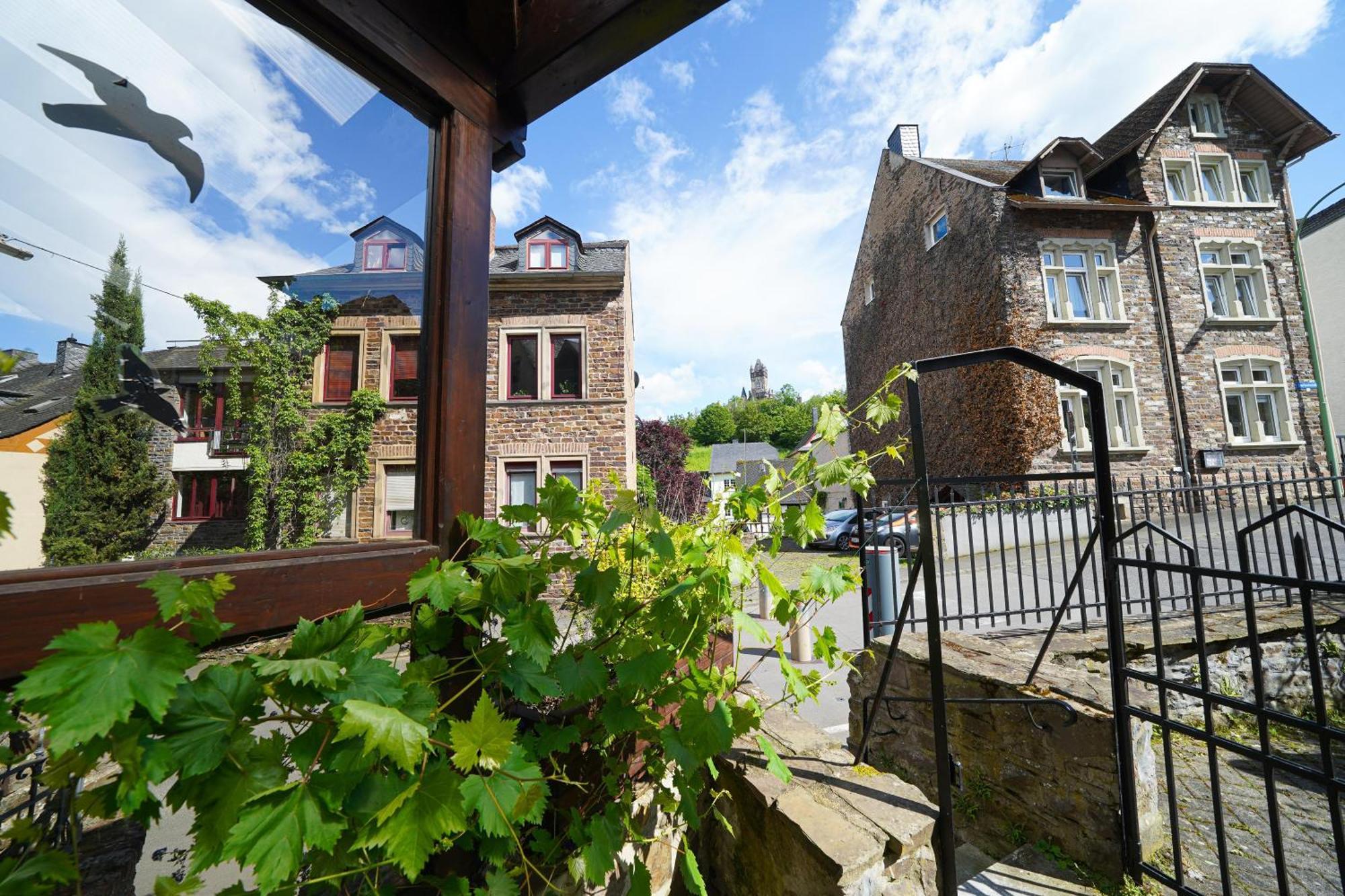 Haus Daniela Oberstadt Cochem Bagian luar foto
